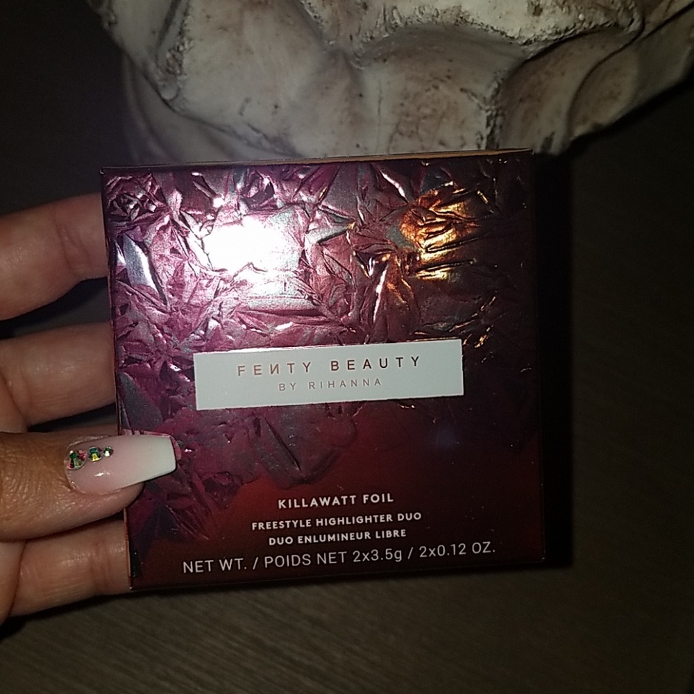 Fenty Beauty killawatt foil brand new in box